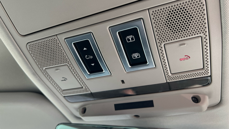 Land Rover Defender 2.0 D240 HSE 110 5dr Auto [6 Seat] Diesel Estate